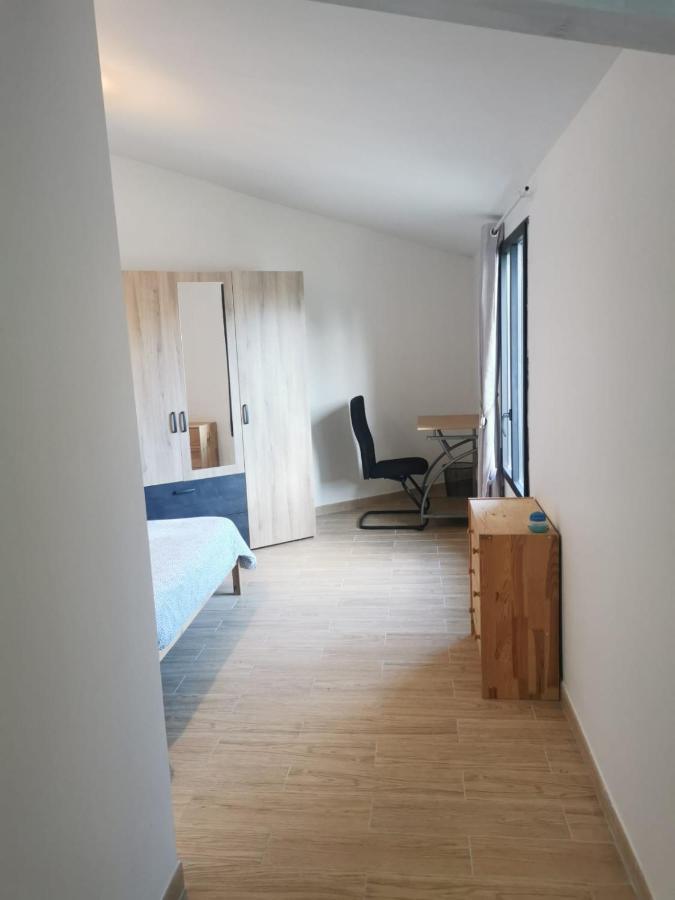 Maison Independante Avec Piscine, 10Min Avignon Pujaut Dış mekan fotoğraf